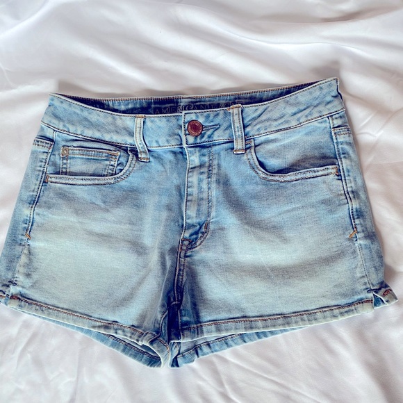 American Eagle Outfitters Pants - AE Hi-Rise Shortie